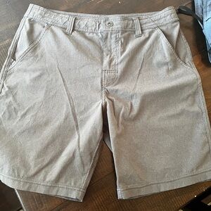 Prana Hybridizer Short 8”